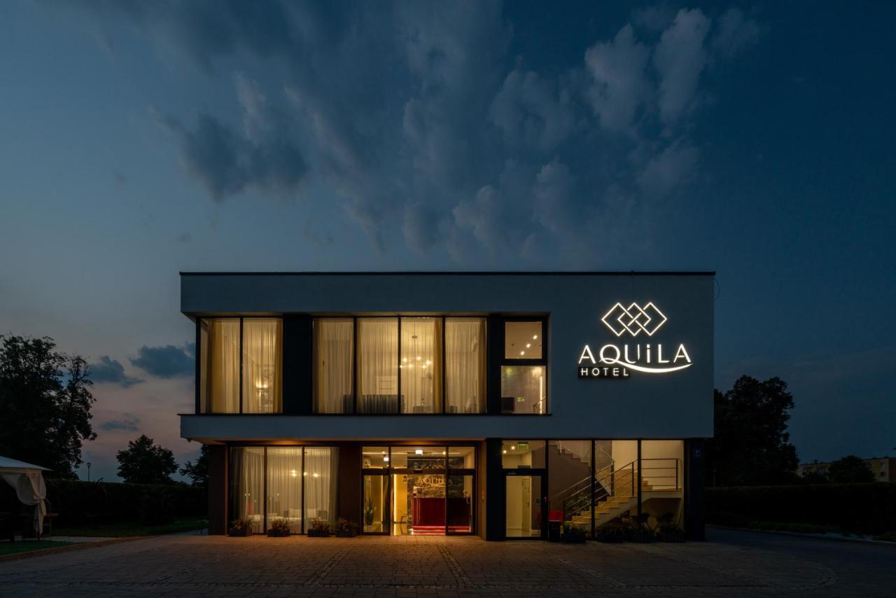 זאטור Aquila Hotel מראה חיצוני תמונה